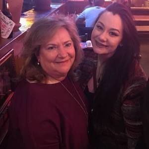 Meet your Posher, Cecelia